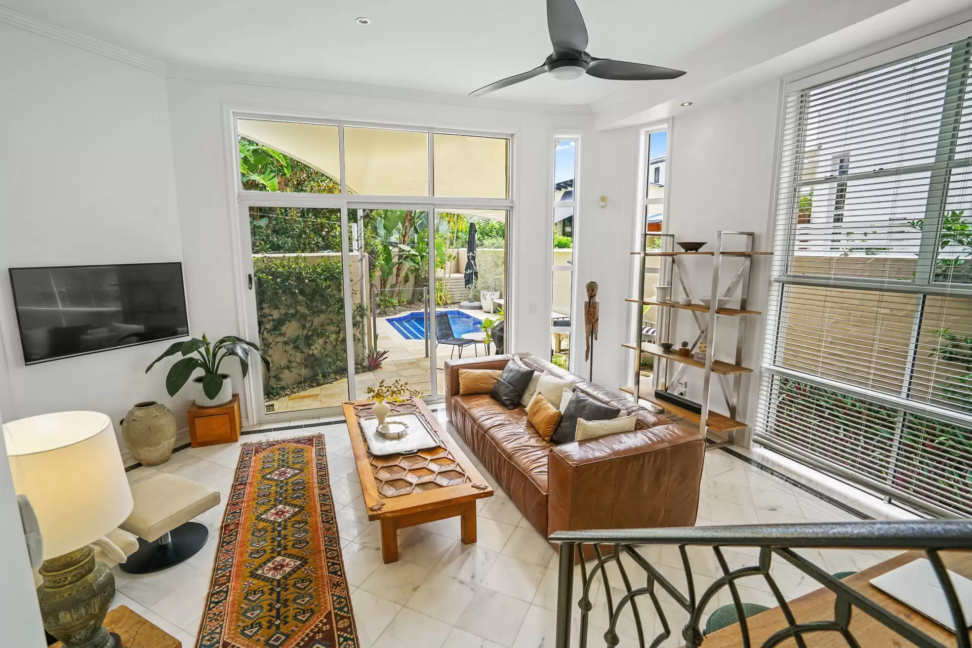 2/42 Tedder Avenue, Main Beach Sold by Queensland Sotheby's International Realty - image 1