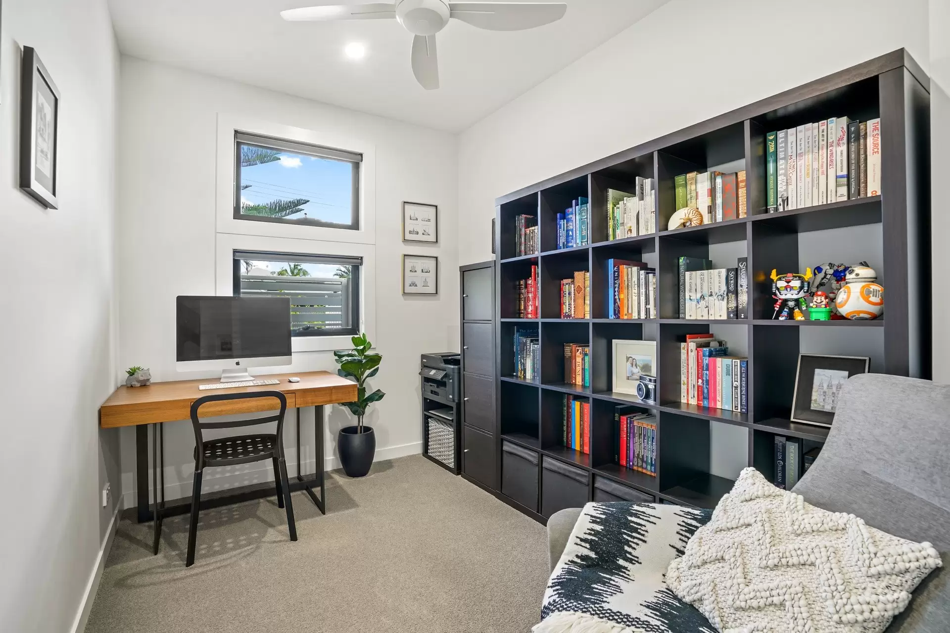 1/3 Anzac Parade, Burleigh Heads Sold by Queensland Sotheby's International Realty - image 1
