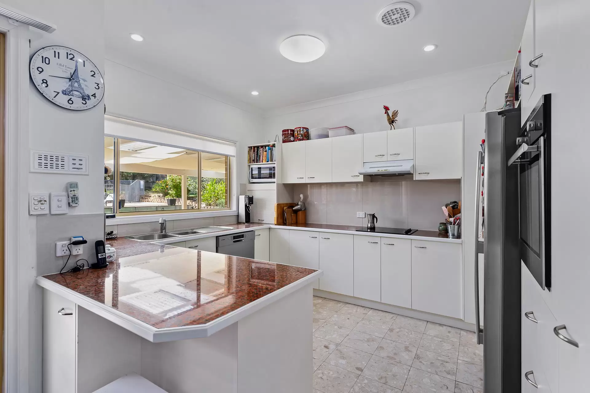 166 Warriewood Street, Chandler Sold by  - image 1