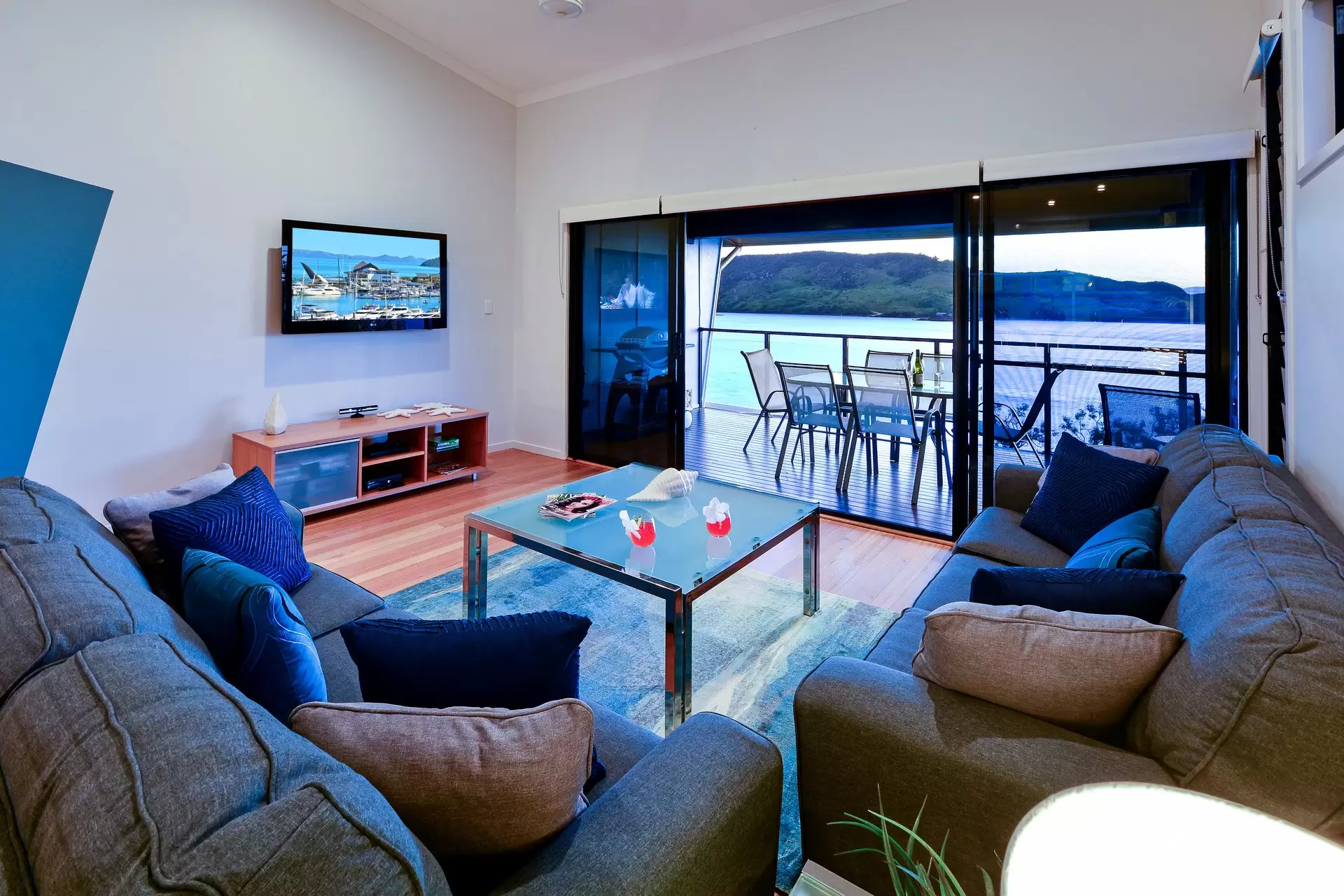 20/5 Acacia Drive, Hamilton Island Sold by Queensland Sotheby's International Realty - image 1