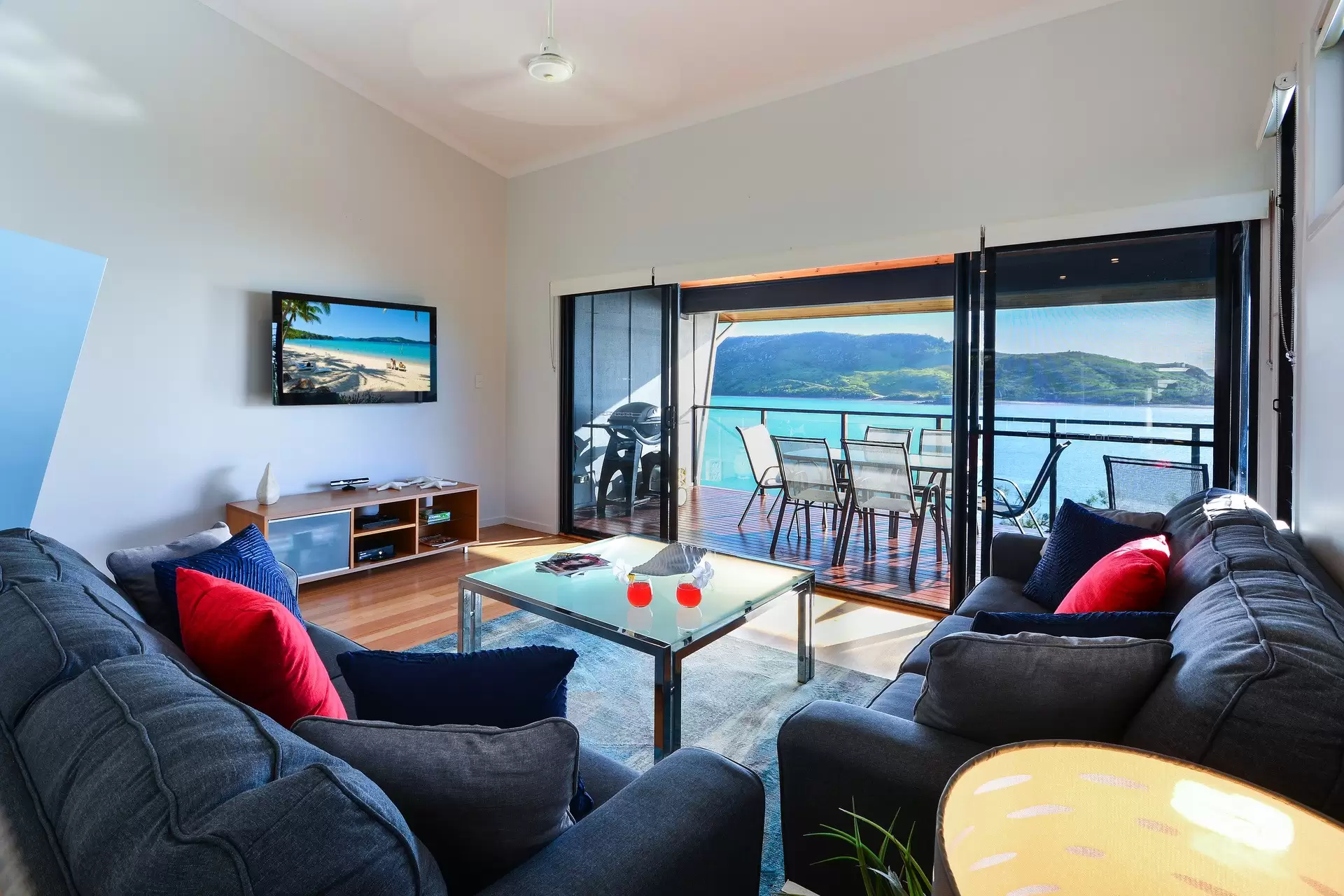 20/5 Acacia Drive, Hamilton Island Sold by Queensland Sotheby's International Realty - image 1
