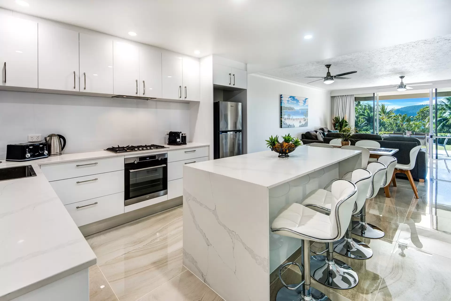 002/16 Resort Drive, Hamilton Island Sold by Queensland Sotheby's International Realty - image 1