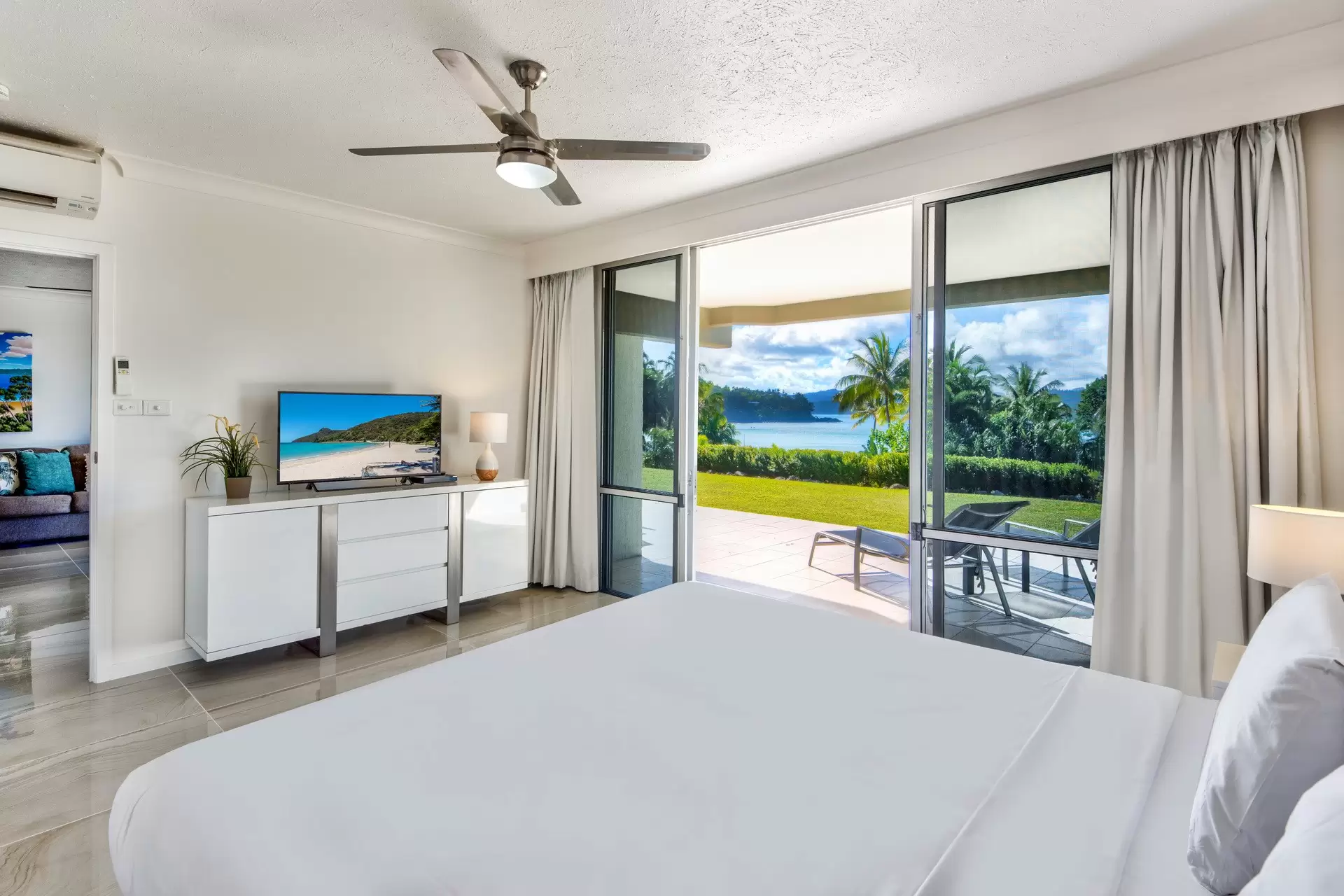 002/16 Resort Drive, Hamilton Island Sold by Queensland Sotheby's International Realty - image 1