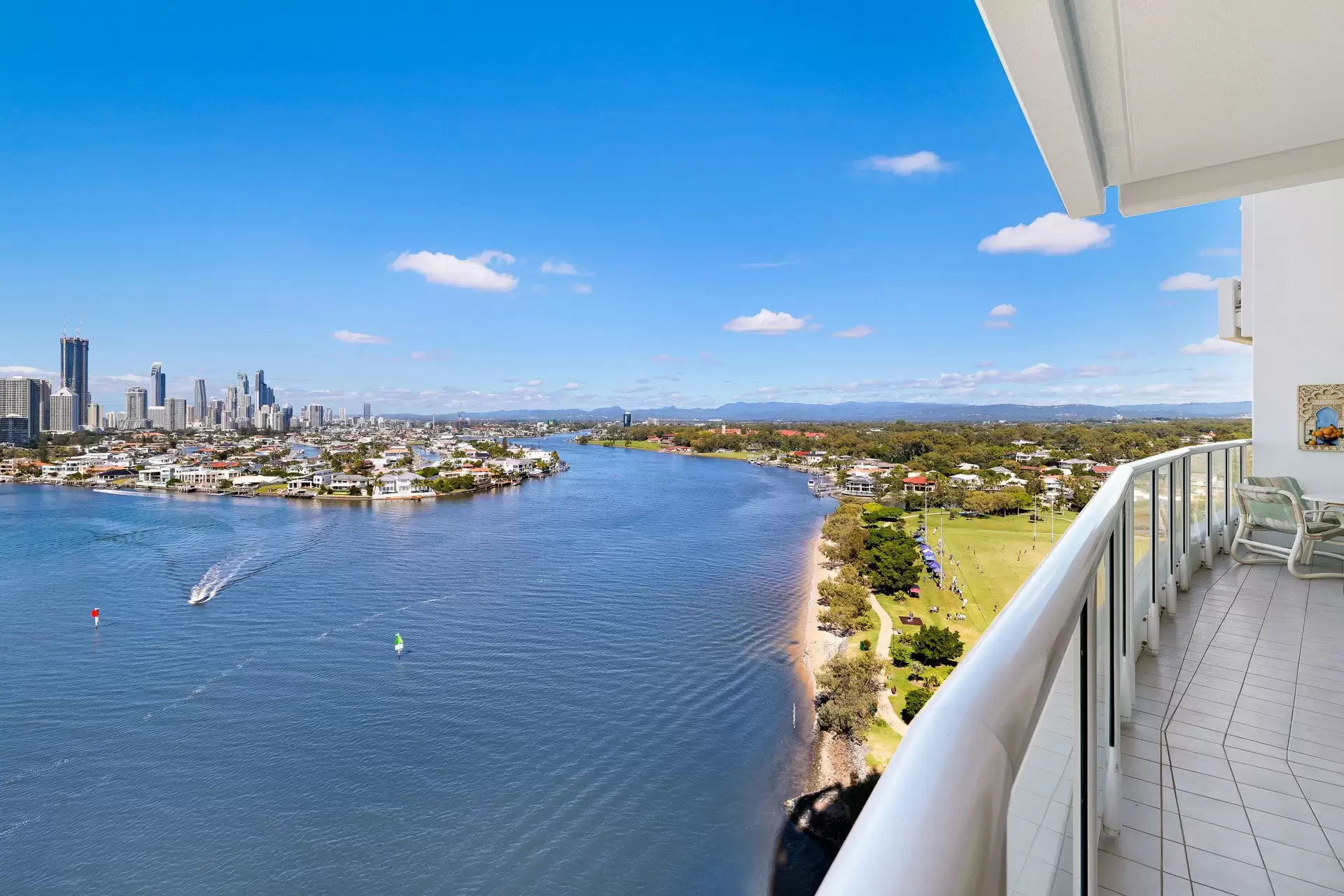 A17-4/75 Brighton Parade, Southport Sold by Queensland Sotheby's International Realty - image 1