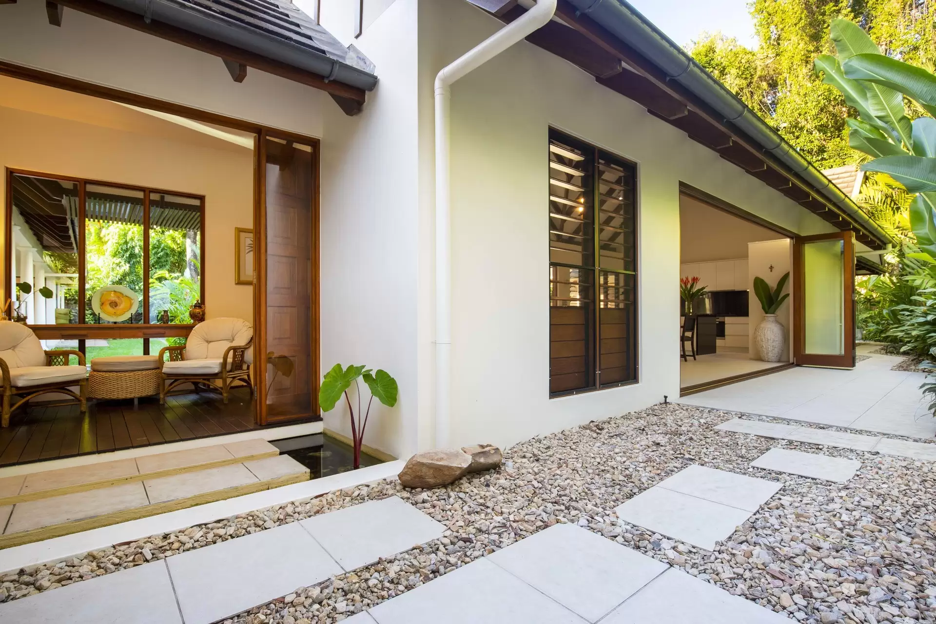 2/14-32 Barrier Street, Port Douglas Sold by Queensland Sotheby's International Realty - image 1