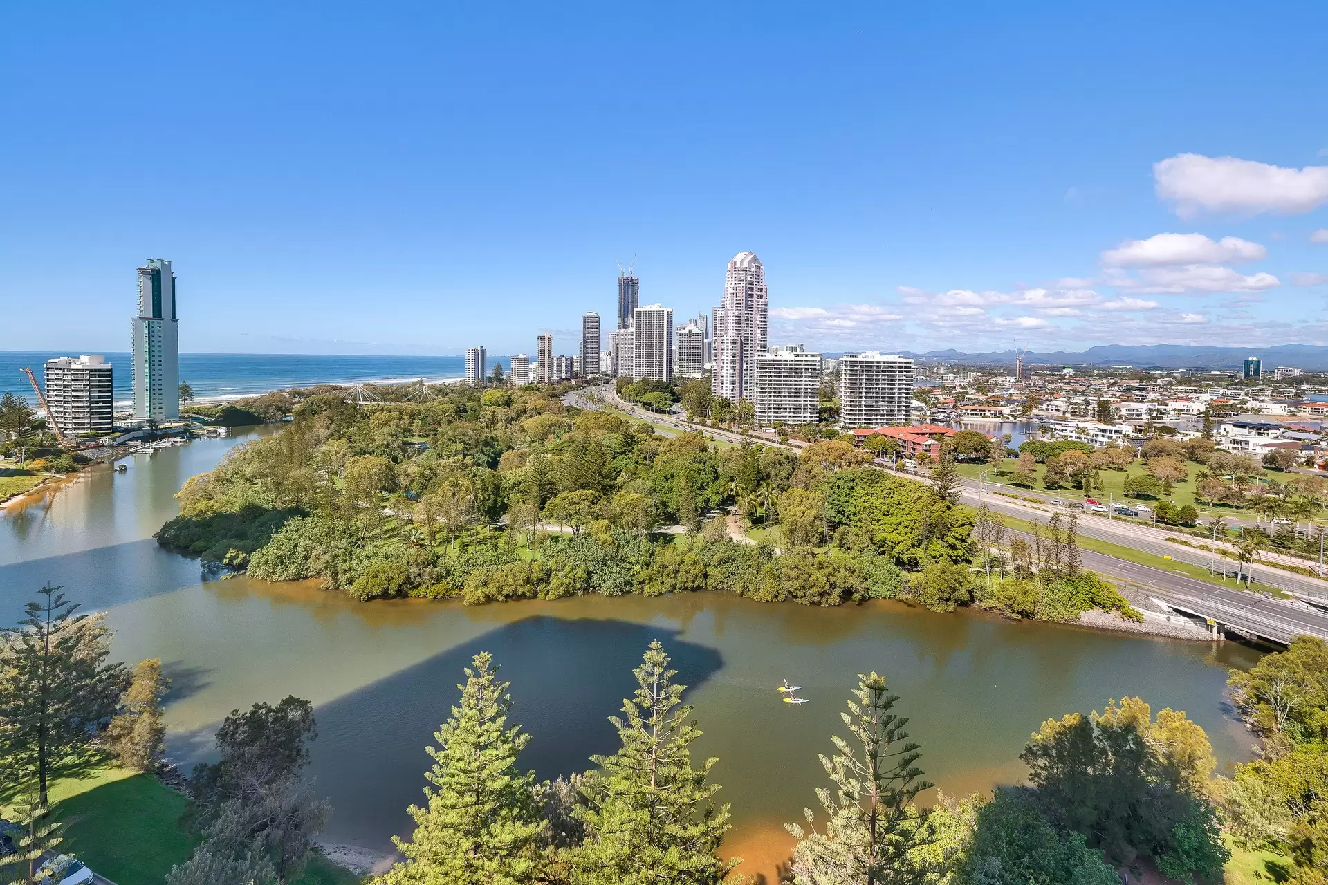 11 Hill Parade, Main Beach Sold by Queensland Sotheby's International Realty - image 1