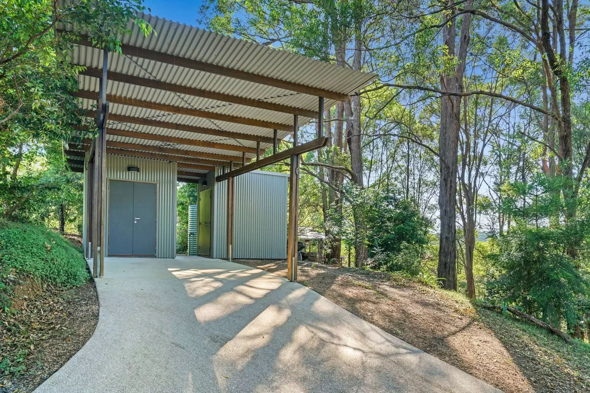 315/369 Currumbin Creek Road Terrace, Currumbin Valley Sold by Queensland Sotheby's International Realty - image 1