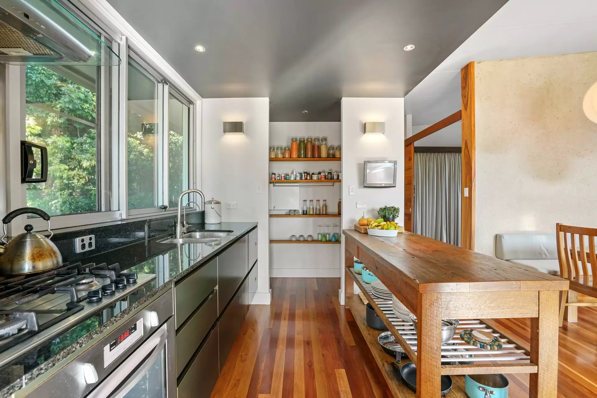315/369 Currumbin Creek Road Terrace, Currumbin Valley Sold by Queensland Sotheby's International Realty - image 1