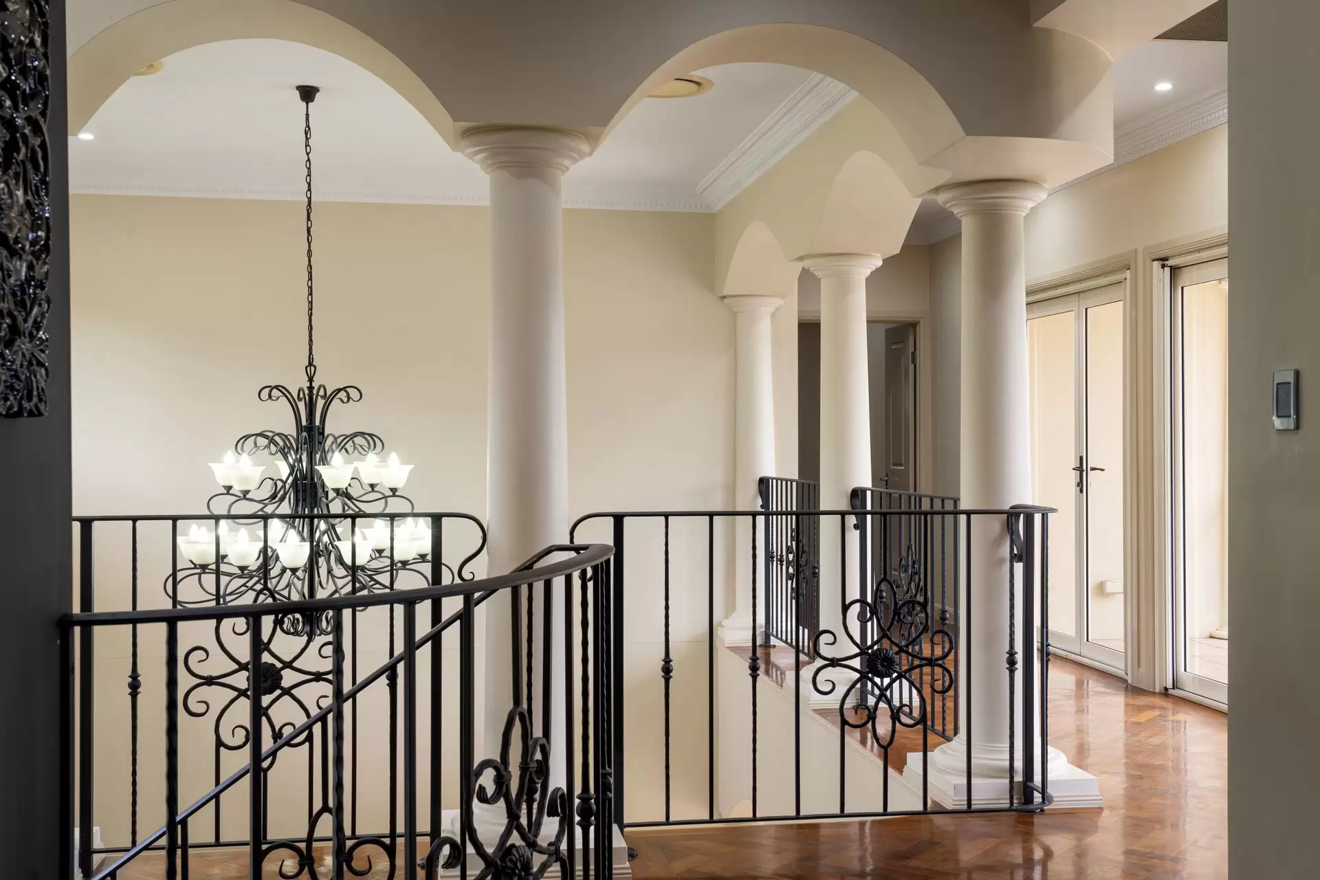 502 Boston Road, Chandler Sold by Queensland Sotheby's International Realty - image 1