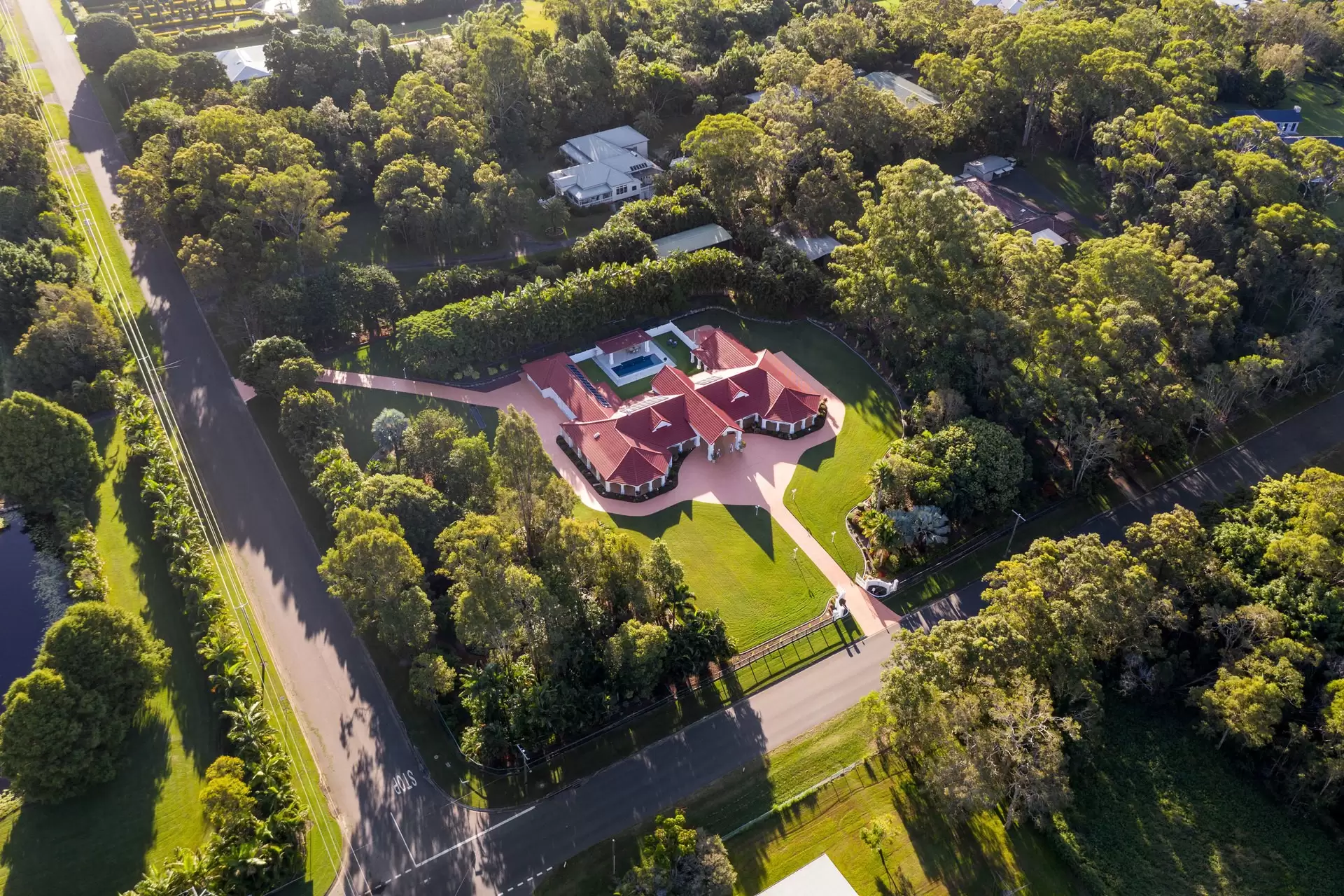 235 Archer Street, Gumdale Sold by Queensland Sotheby's International Realty - image 1
