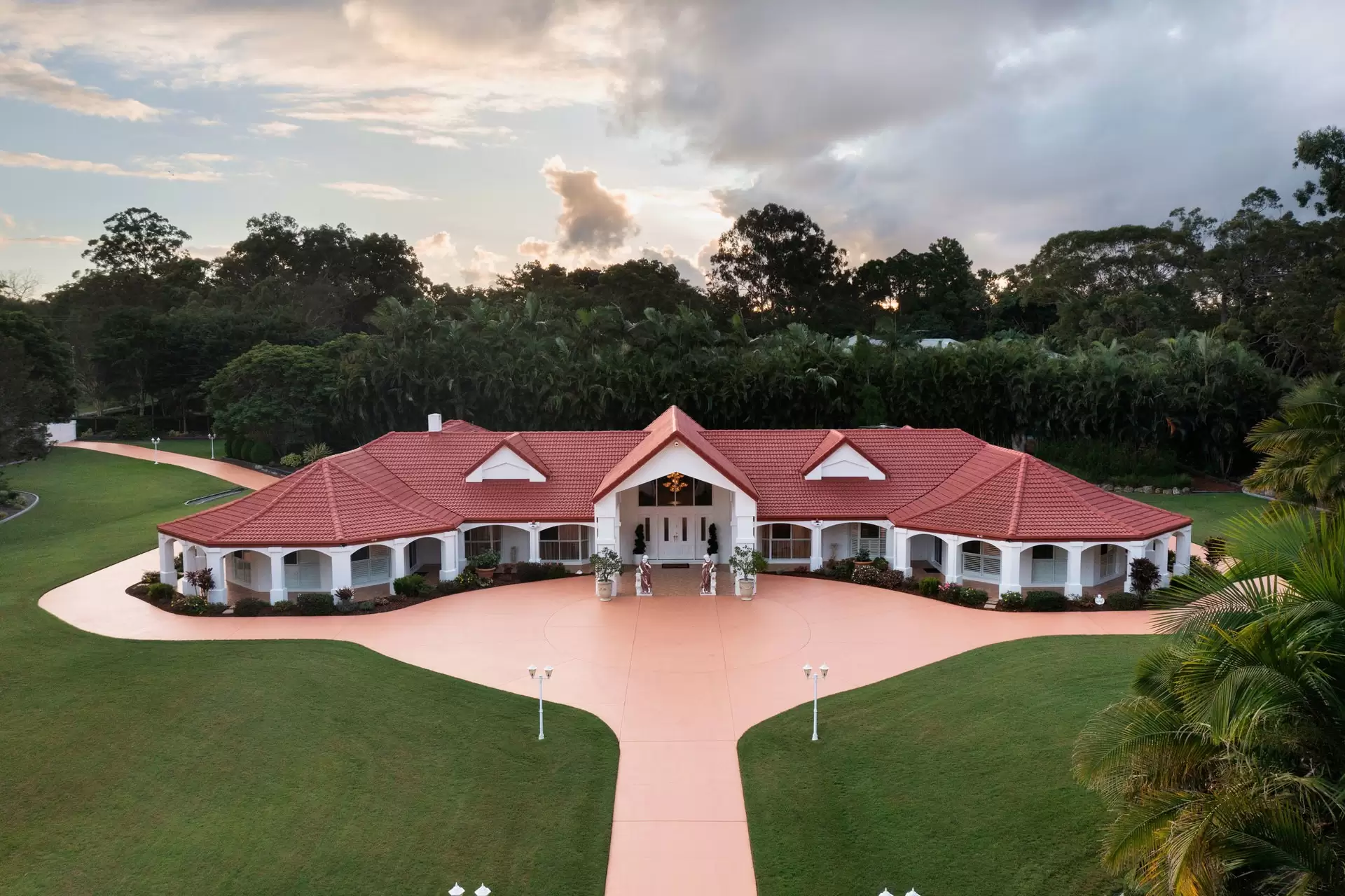 235 Archer Street, Gumdale Sold by Queensland Sotheby's International Realty - image 1