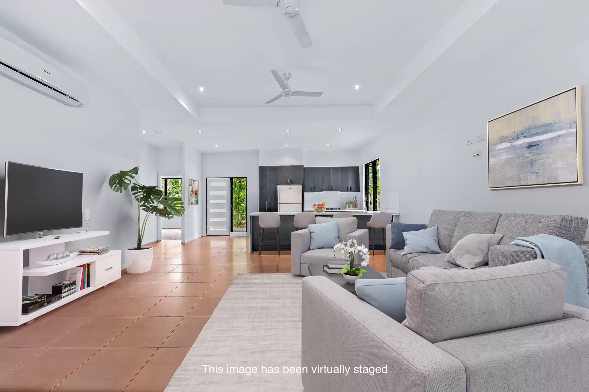 21 Mila Drive, Woodwark Sold by Queensland Sotheby's International Realty - image 1