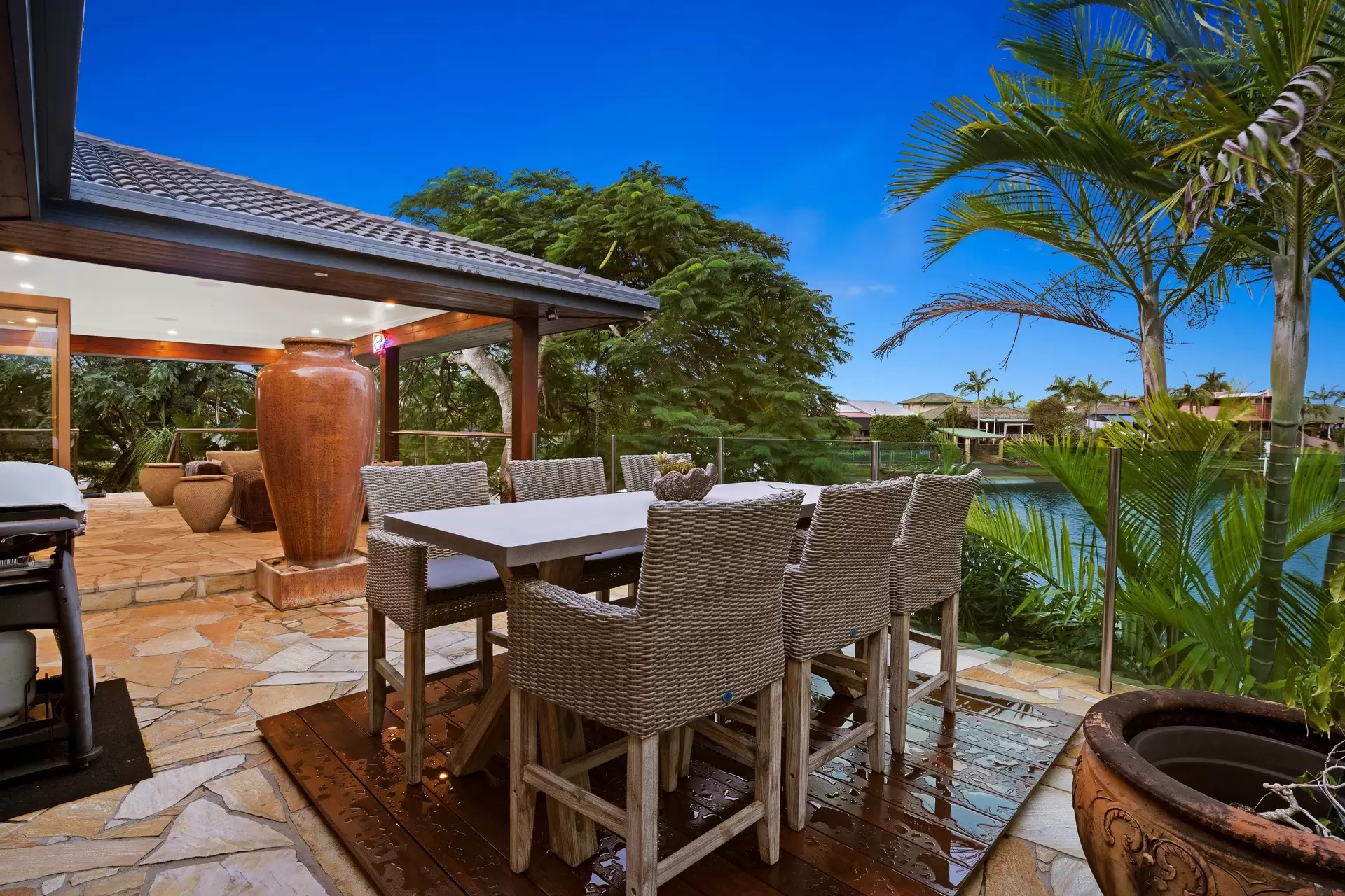 11 Gregory Drive, Carrara Sold by Queensland Sotheby's International Realty - image 1