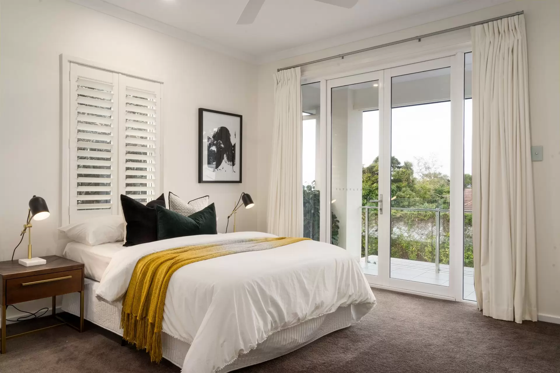 191B Dewar Terrace, Corinda Sold by Queensland Sotheby's International Realty - image 1