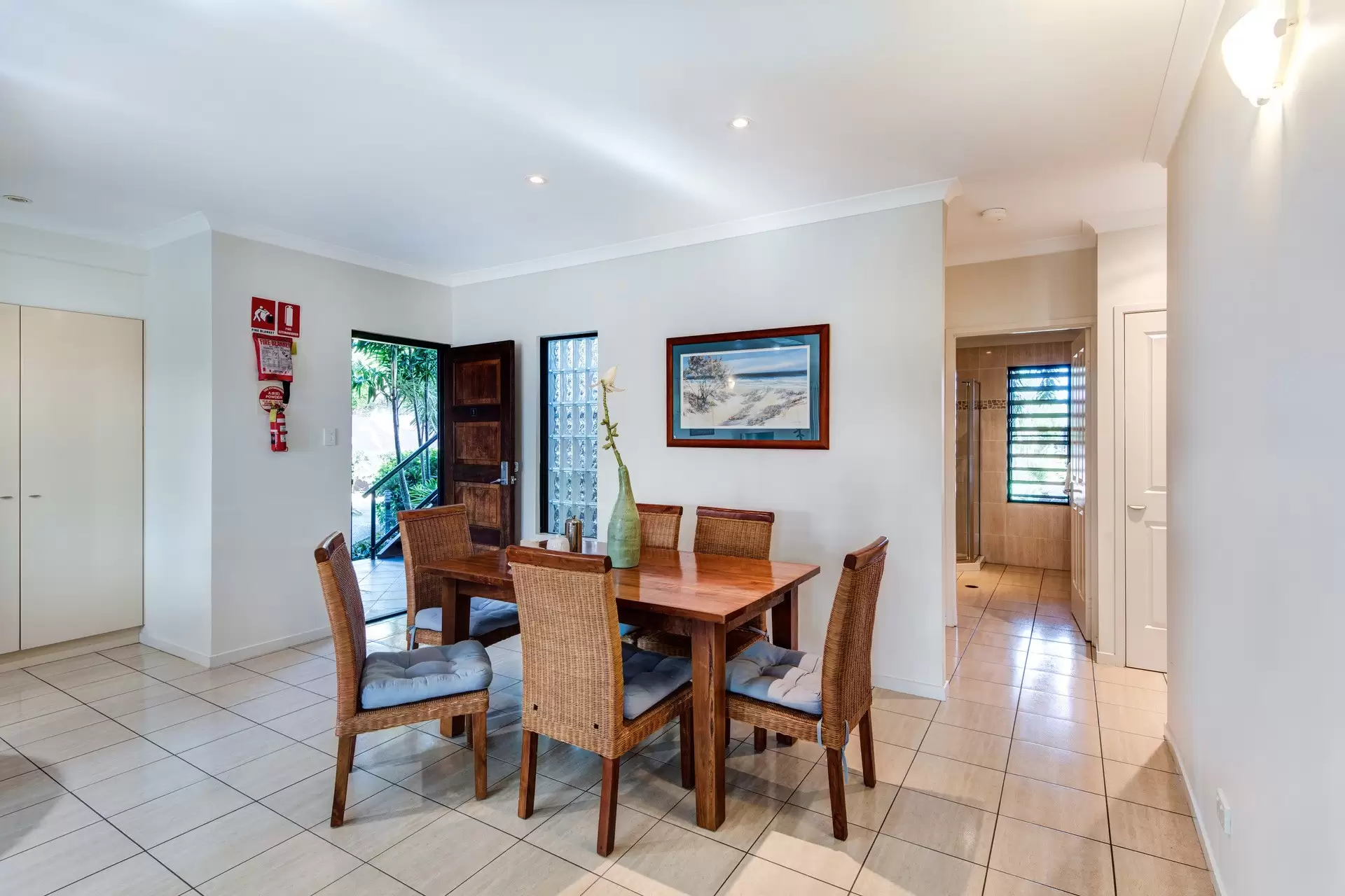 1/6 Banksia Court, Hamilton Island Sold by Queensland Sotheby's International Realty - image 1