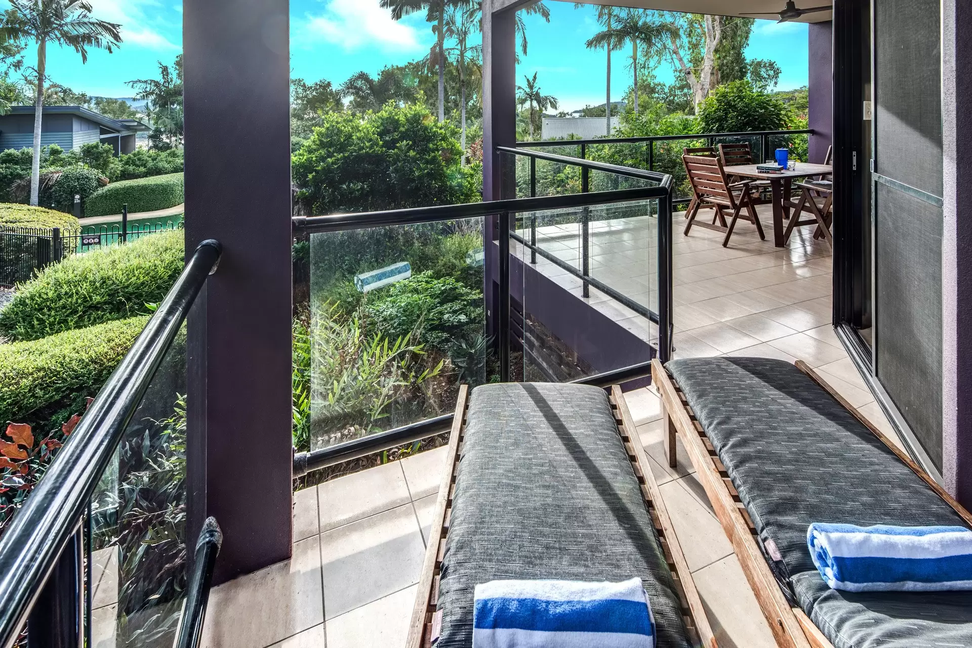 1/6 Banksia Court, Hamilton Island Sold by Queensland Sotheby's International Realty - image 1