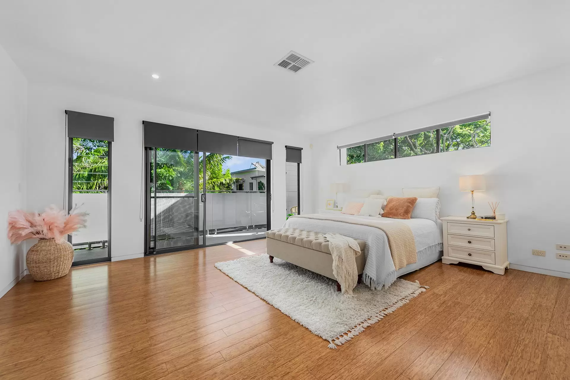 34 Matong Street, Hendra Sold by Queensland Sotheby's International Realty - image 1