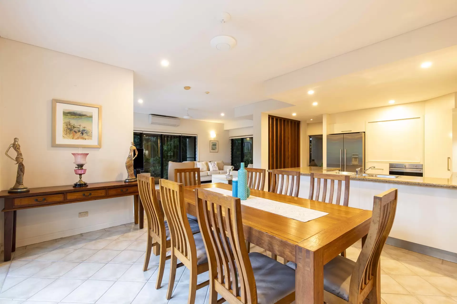 1/11-17 St Crispins Avenue, Port Douglas Sold by  - image 1