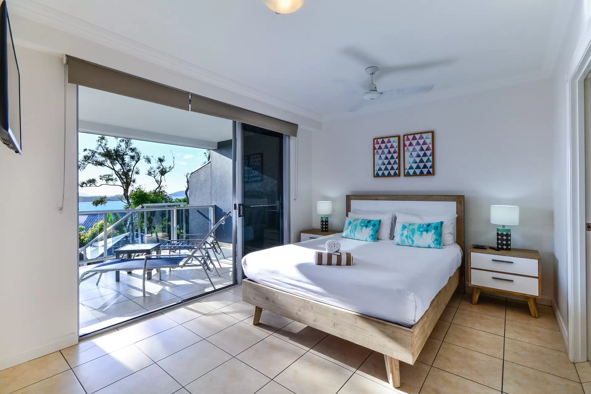 8/2 Banksia Court, Hamilton Island Sold by Queensland Sotheby's International Realty - image 1