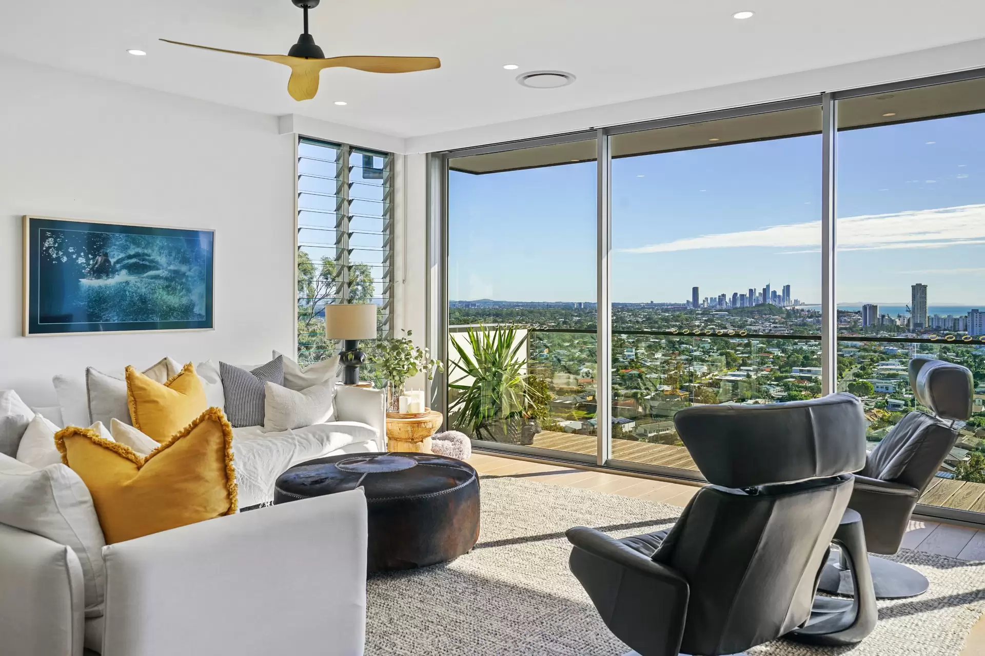 129 George Street, Burleigh Heads Sold by Queensland Sotheby's International Realty - image 1