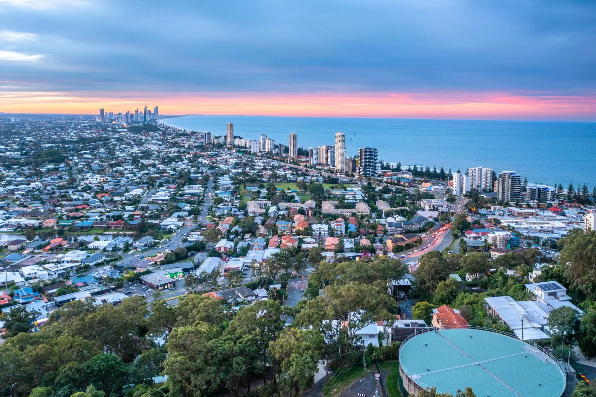 129 George Street, Burleigh Heads Sold by Queensland Sotheby's International Realty - image 1
