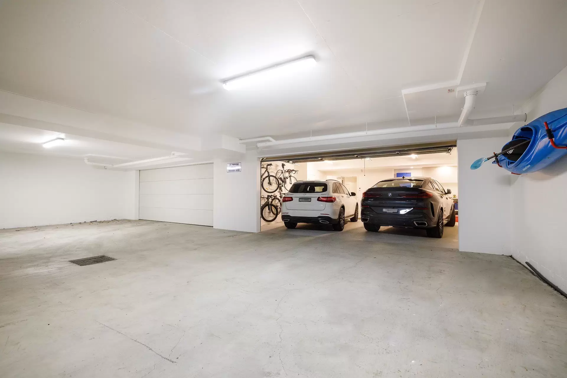 2/53 Cronin Avenue, Main Beach Sold by Queensland Sotheby's International Realty - image 1