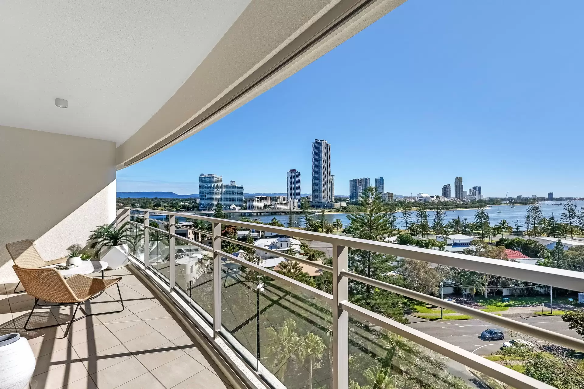 2084/1 Lennie Avenue, Main Beach Sold by Queensland Sotheby's International Realty - image 1