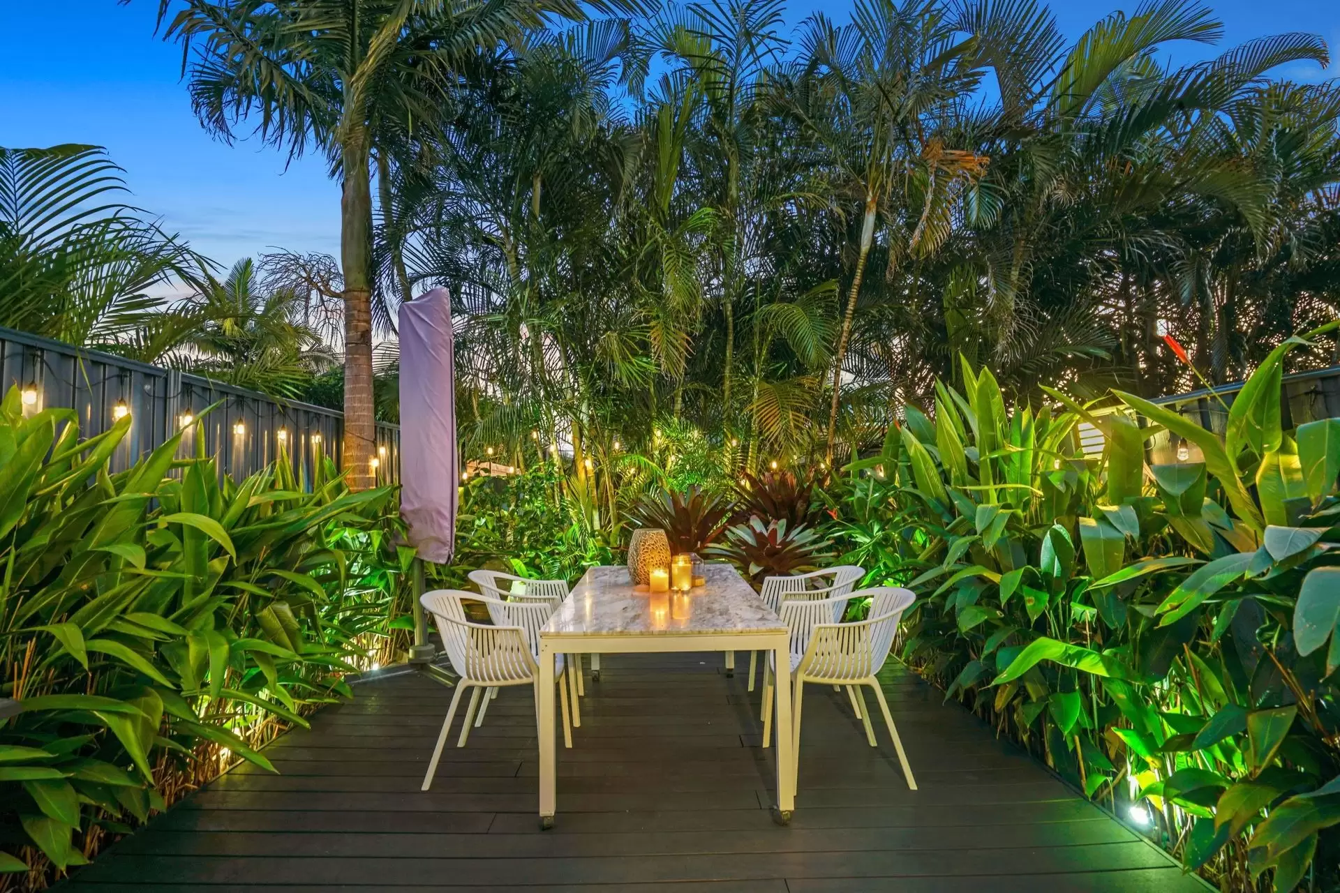 1/90 Nobby Parade, Miami Sold by Queensland Sotheby's International Realty - image 1
