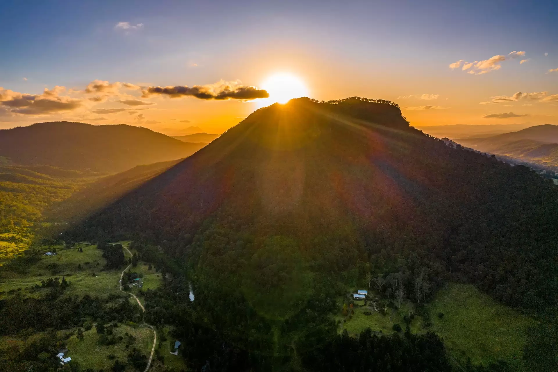 3275 Christmas Creek Road, Lamington Sold by Queensland Sotheby's International Realty - image 1
