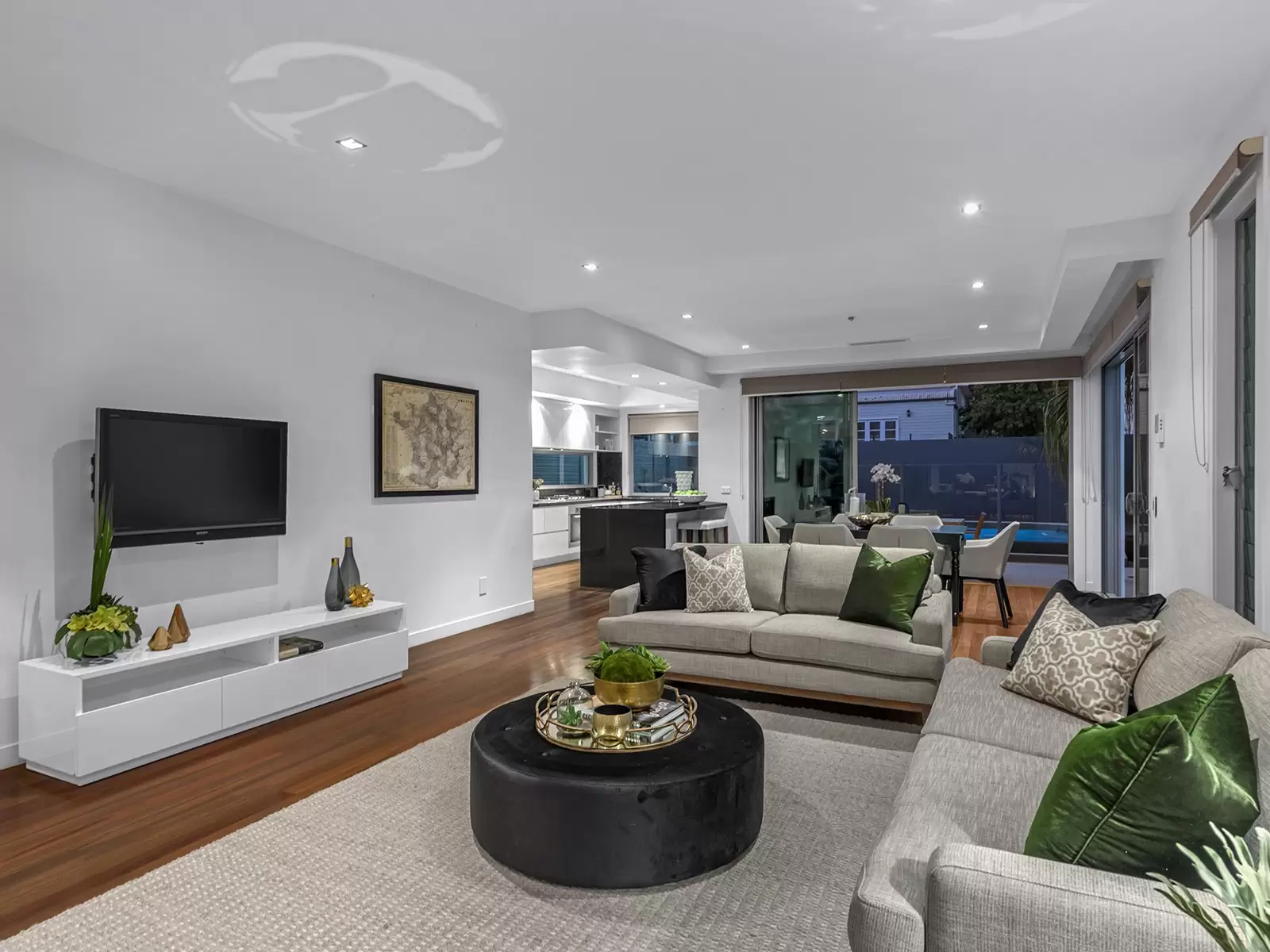 51 Orleigh Street, West End Sold by Queensland Sotheby's International Realty - image 1