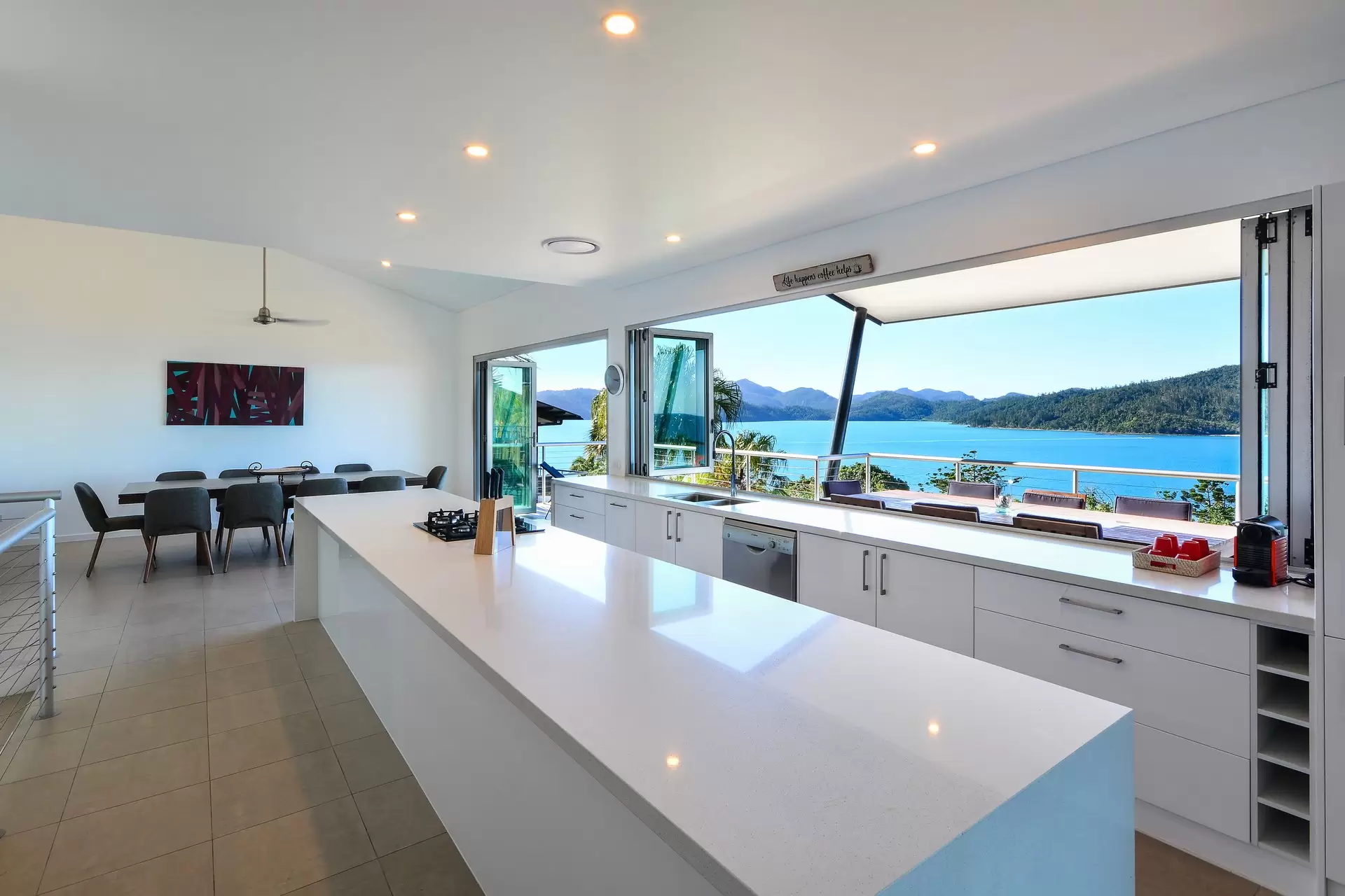 4/18 Whitsunday Boulevard, Hamilton Island Sold by Queensland Sotheby's International Realty - image 1