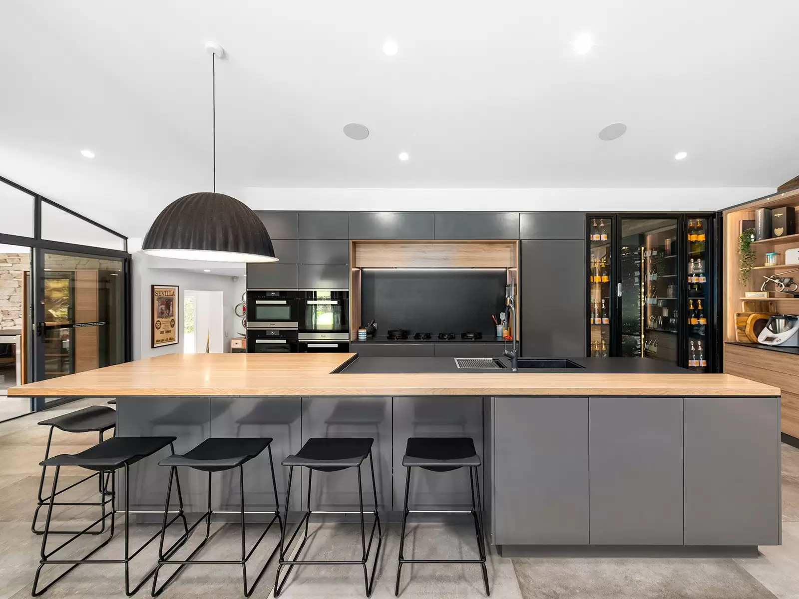 154 Formosa Road, Gumdale Sold by  - image 1