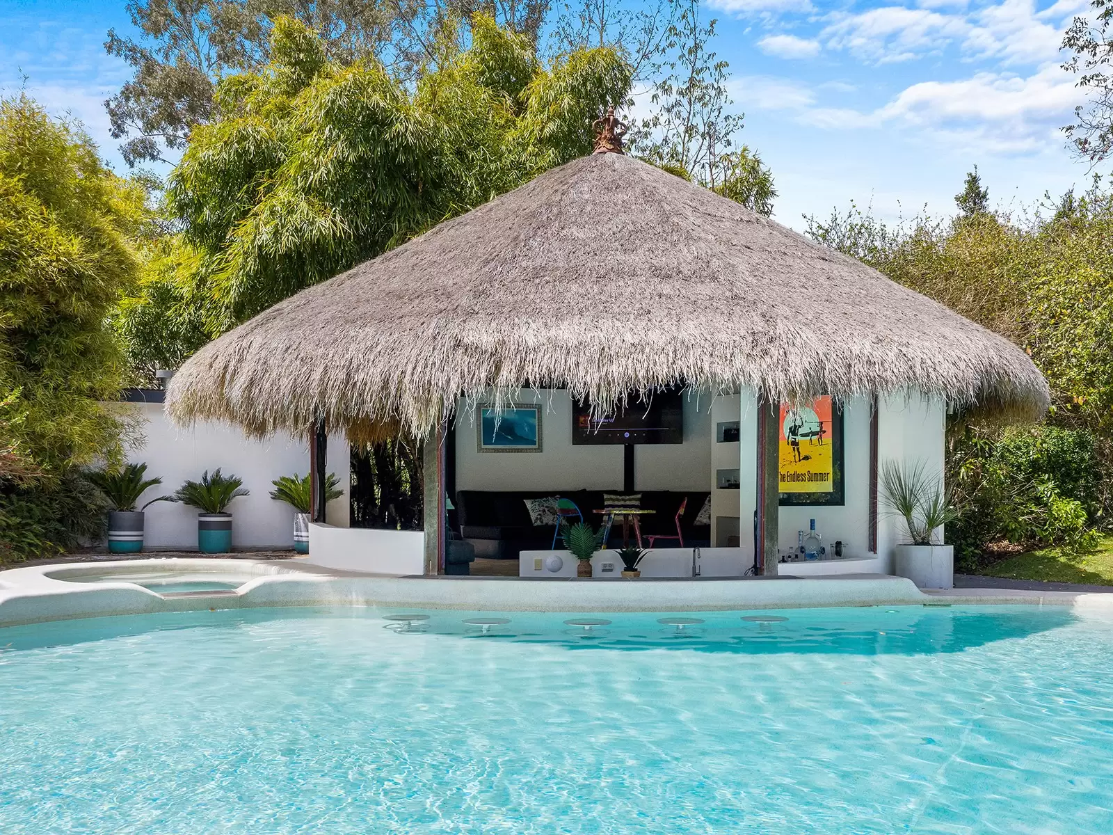 154 Formosa Road, Gumdale Sold by Queensland Sotheby's International Realty - image 1