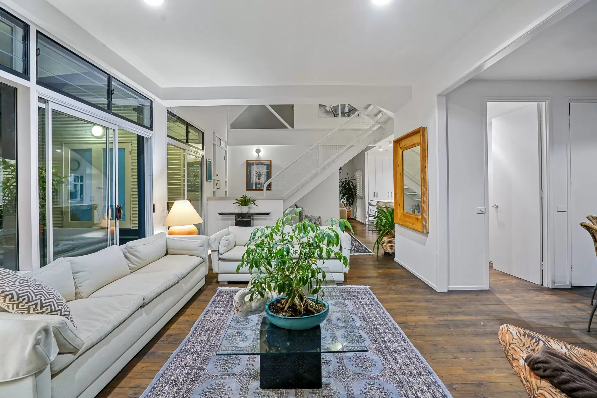 17 Vantage Point Drive, Burleigh Heads Sold by Queensland Sotheby's International Realty - image 1