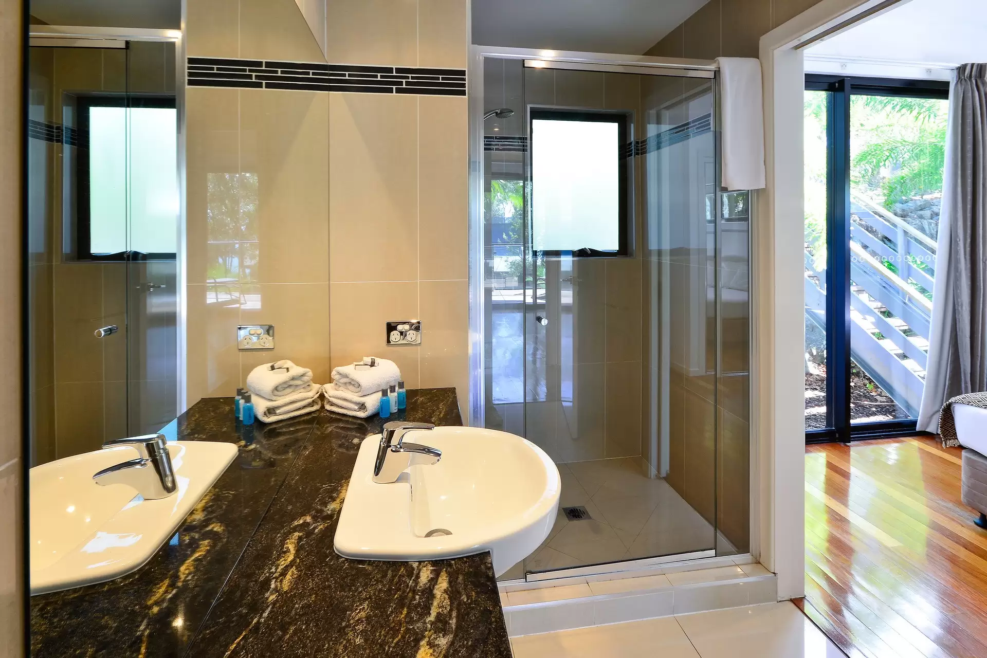 1 Banksia Court, Hamilton Island Sold by Queensland Sotheby's International Realty - image 1