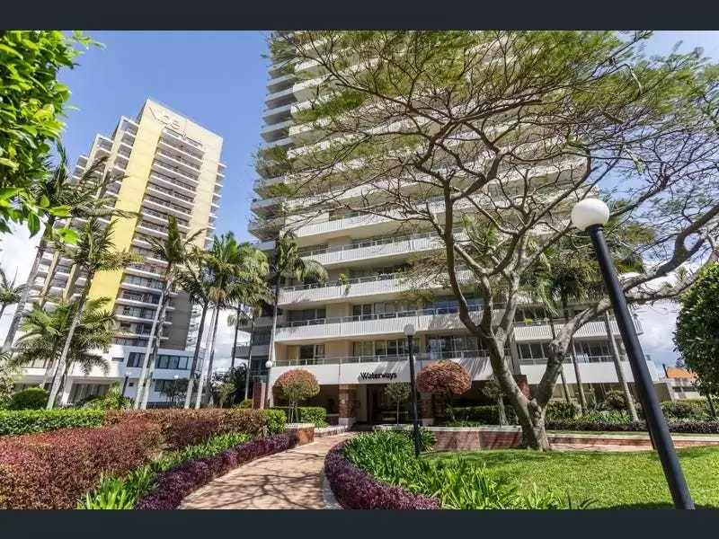 69/40 Ferny Avenue, Surfers Paradise Sold by  - image 1