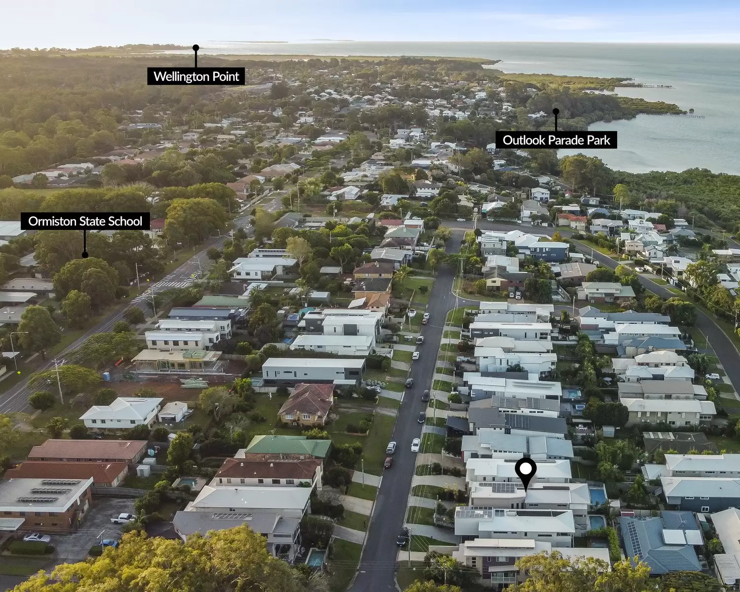 5 George Street, Ormiston Sold by Queensland Sotheby's International Realty - image 1