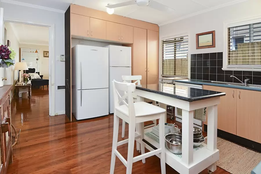66 Carmel Street, Bardon Sold by  - image 1