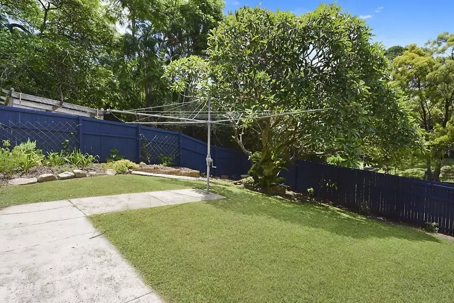 66 Carmel Street, Bardon Sold by Queensland Sotheby's International Realty - image 1