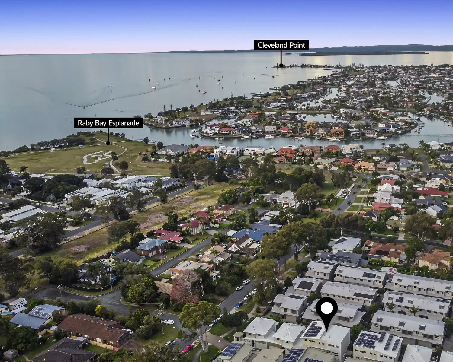 3/16 Bainbridge Street, Ormiston Sold by Queensland Sotheby's International Realty - image 1