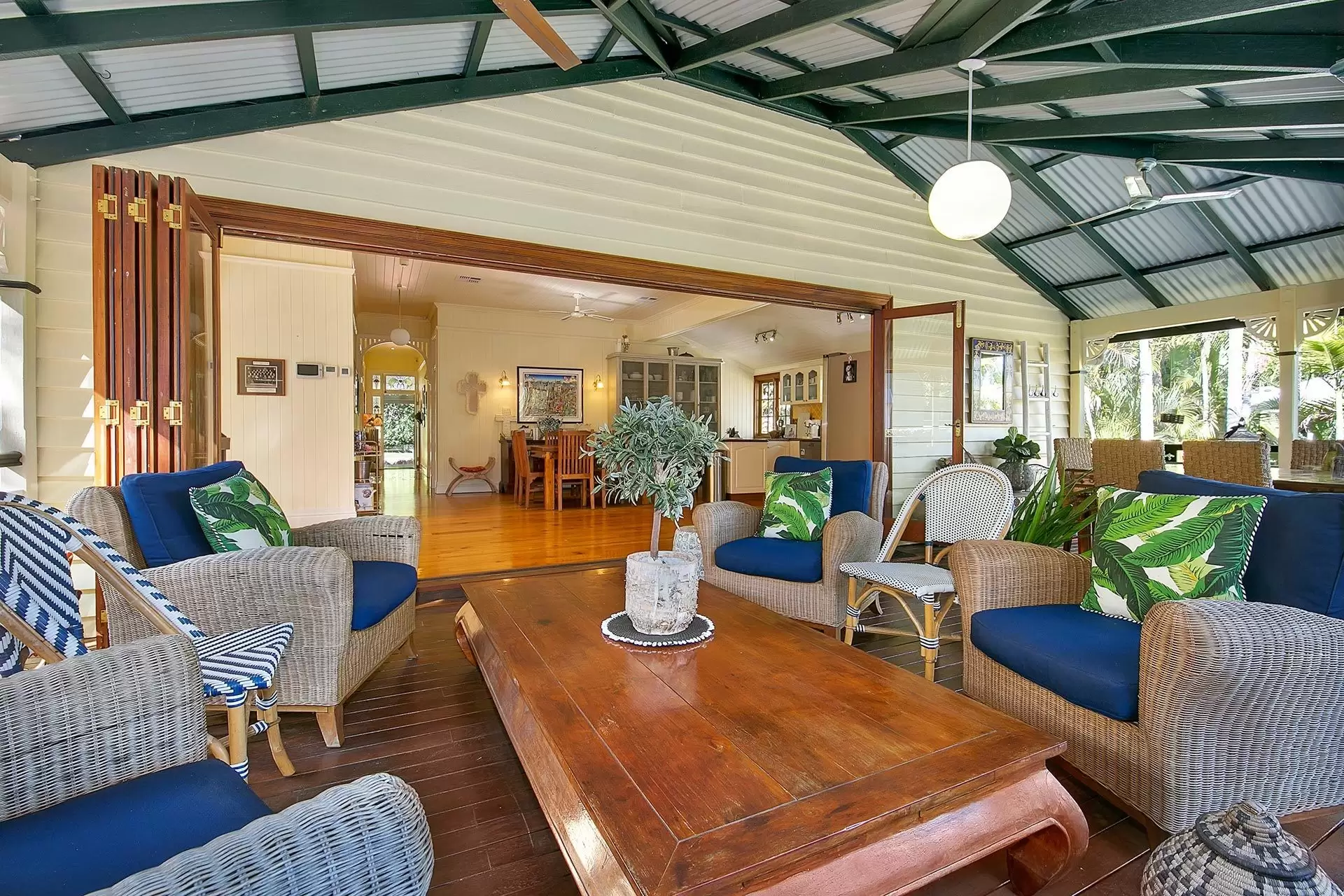 67 Laurel Avenue, Chelmer Sold by Queensland Sotheby's International Realty - image 1