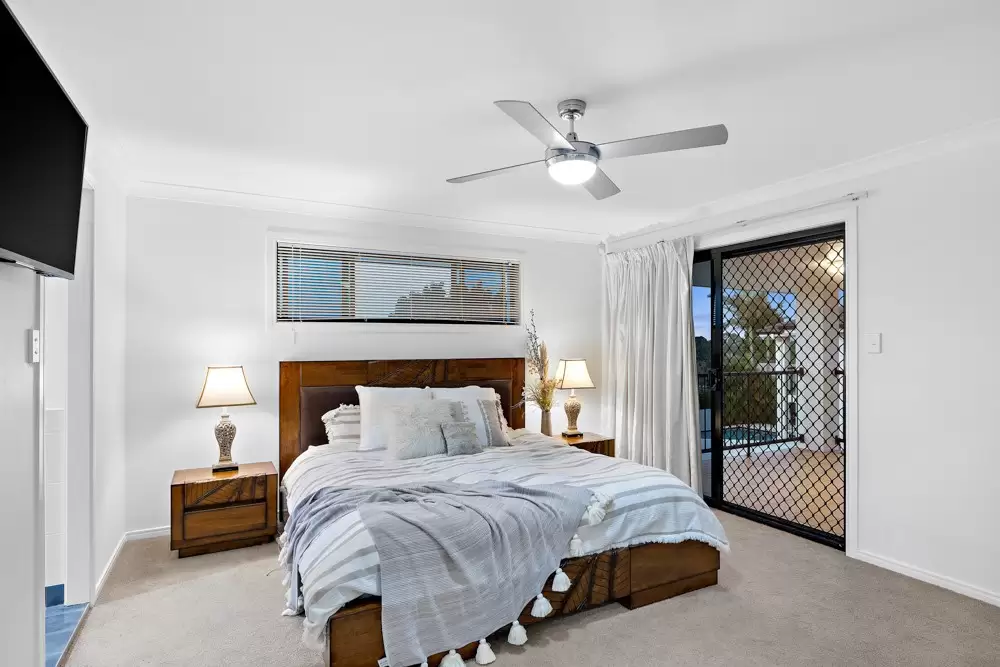 18 Moreton View Crescent, Thornlands Sold by  - image 1