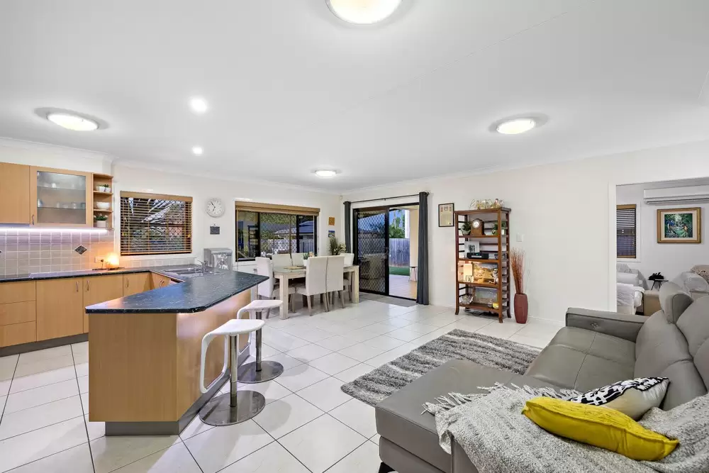 18 Moreton View Crescent, Thornlands Sold by  - image 1