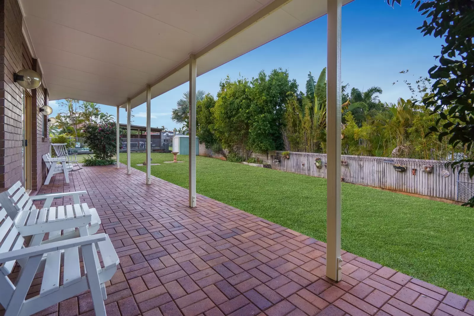 3 Romano Court, Ormiston Sold by Queensland Sotheby's International Realty - image 1