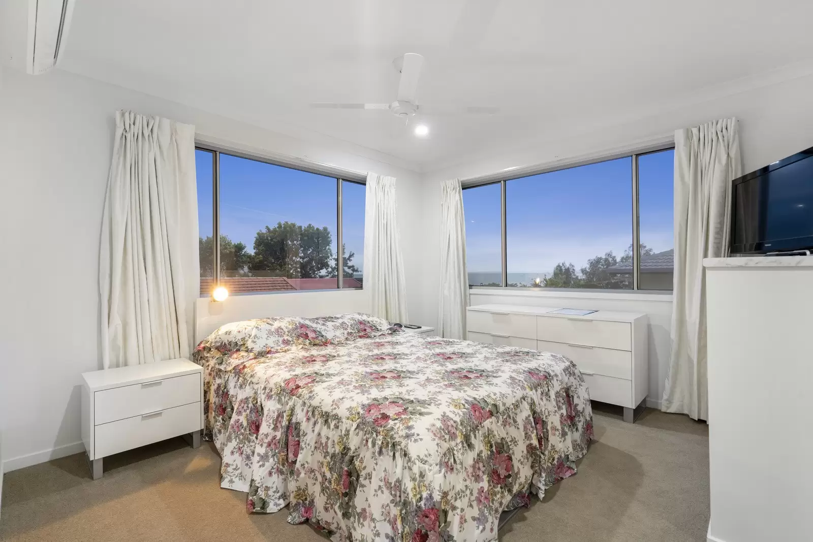 3 Dundas Street, Ormiston Sold by  - image 1