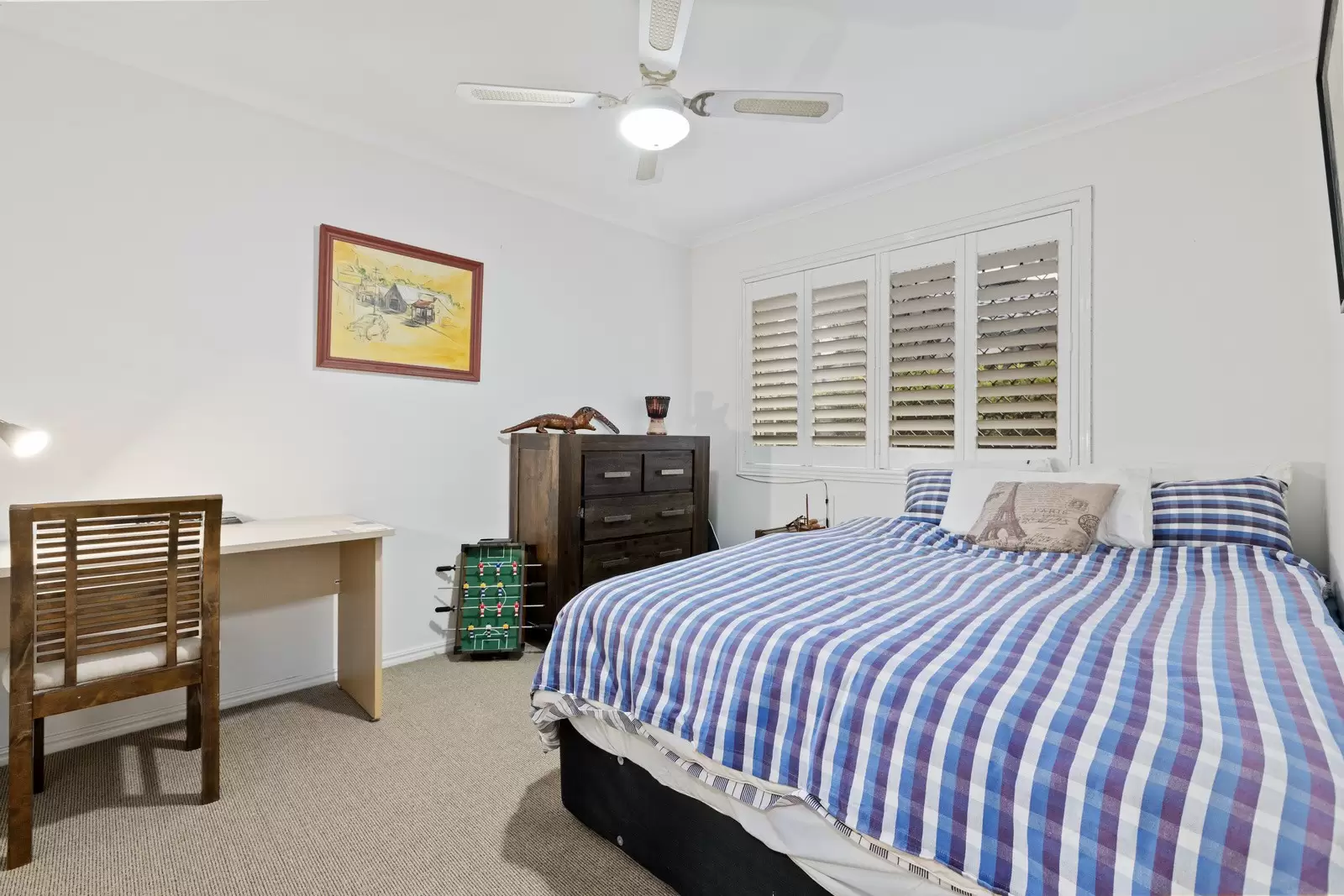 4 Sirocco Court, Ormiston Sold by Queensland Sotheby's International Realty - image 1