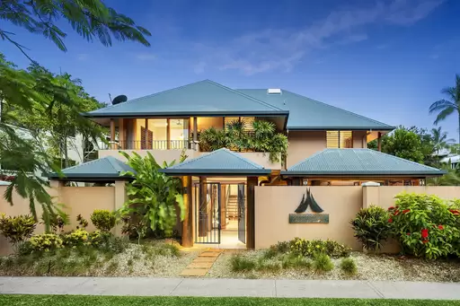 1/6 Davidson Street, Port Douglas Sold by Queensland Sotheby's International Realty