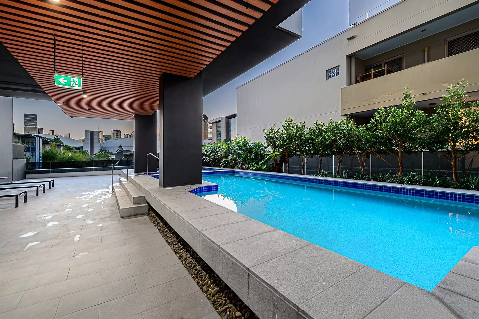 20610/39 Cordelia Street, South Brisbane Sold by Queensland Sotheby's International Realty - image 1