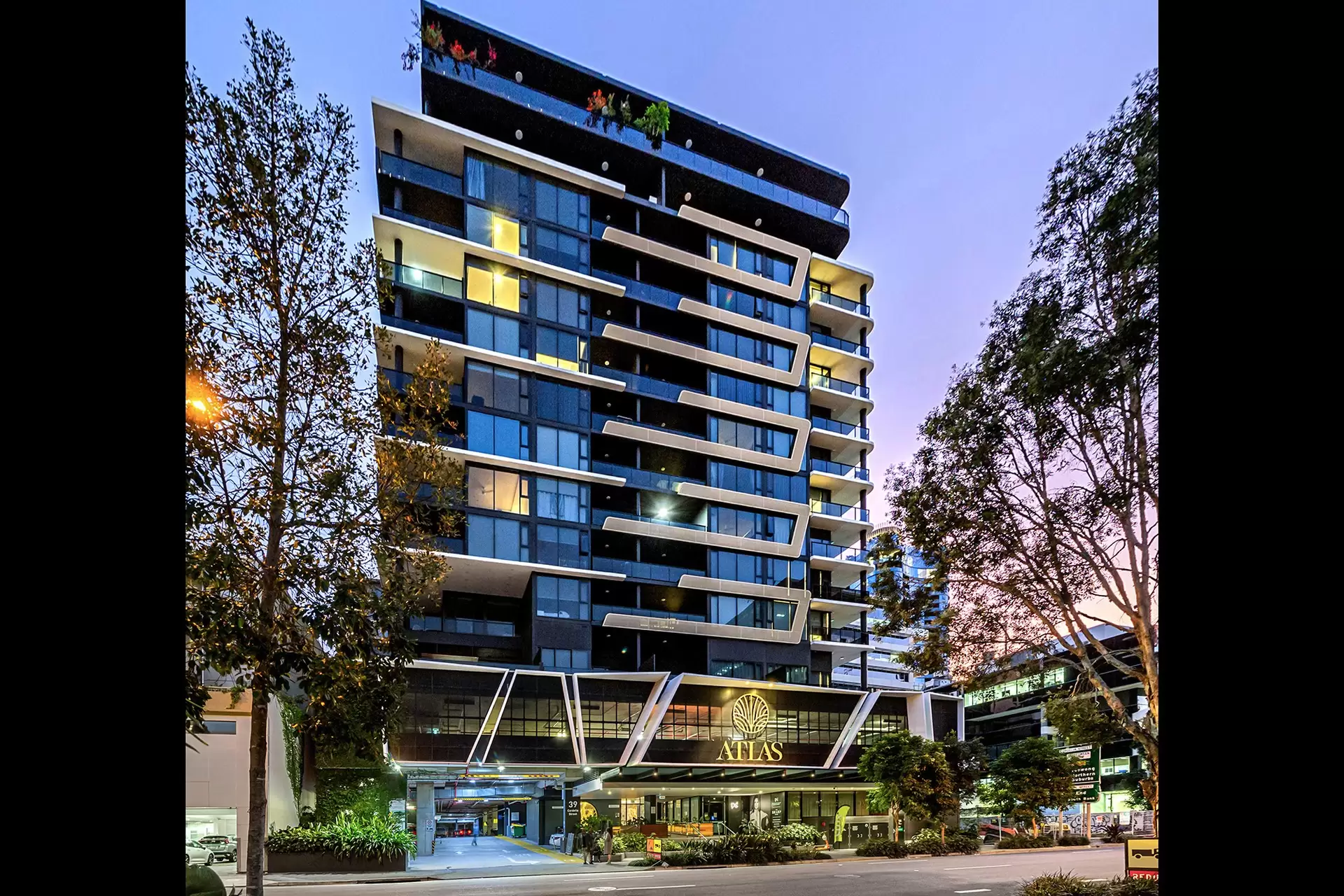 20610/39 Cordelia Street, South Brisbane Sold by Queensland Sotheby's International Realty - image 1