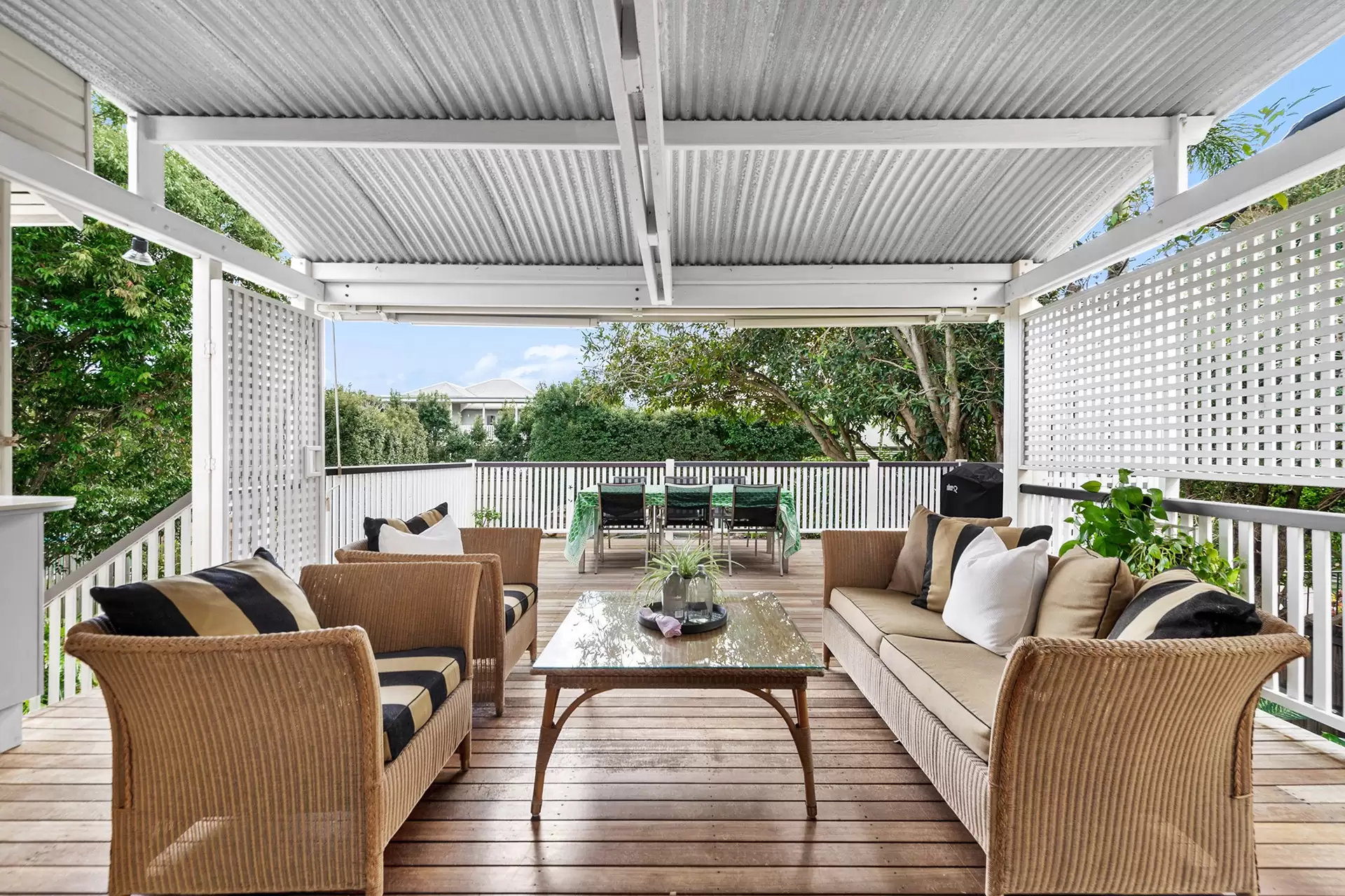 55 Lodge Road, Kalinga Sold by Queensland Sotheby's International Realty - image 1